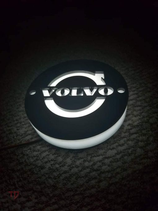 Podsvietený znak 2D - Volvo